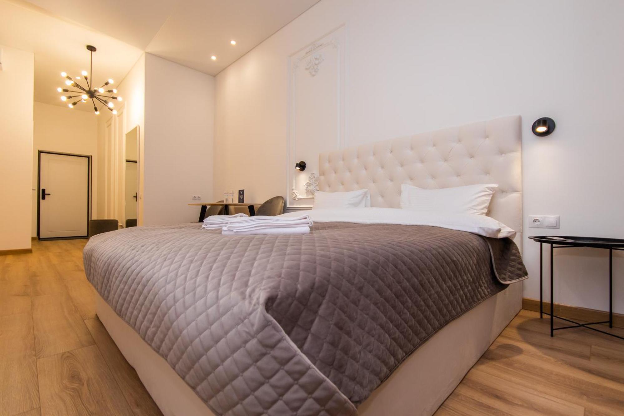 Myfreedom Lux Апартаменти Центр Вул Євгена Чикаленка 33 М Хрещатик Kiev Extérieur photo