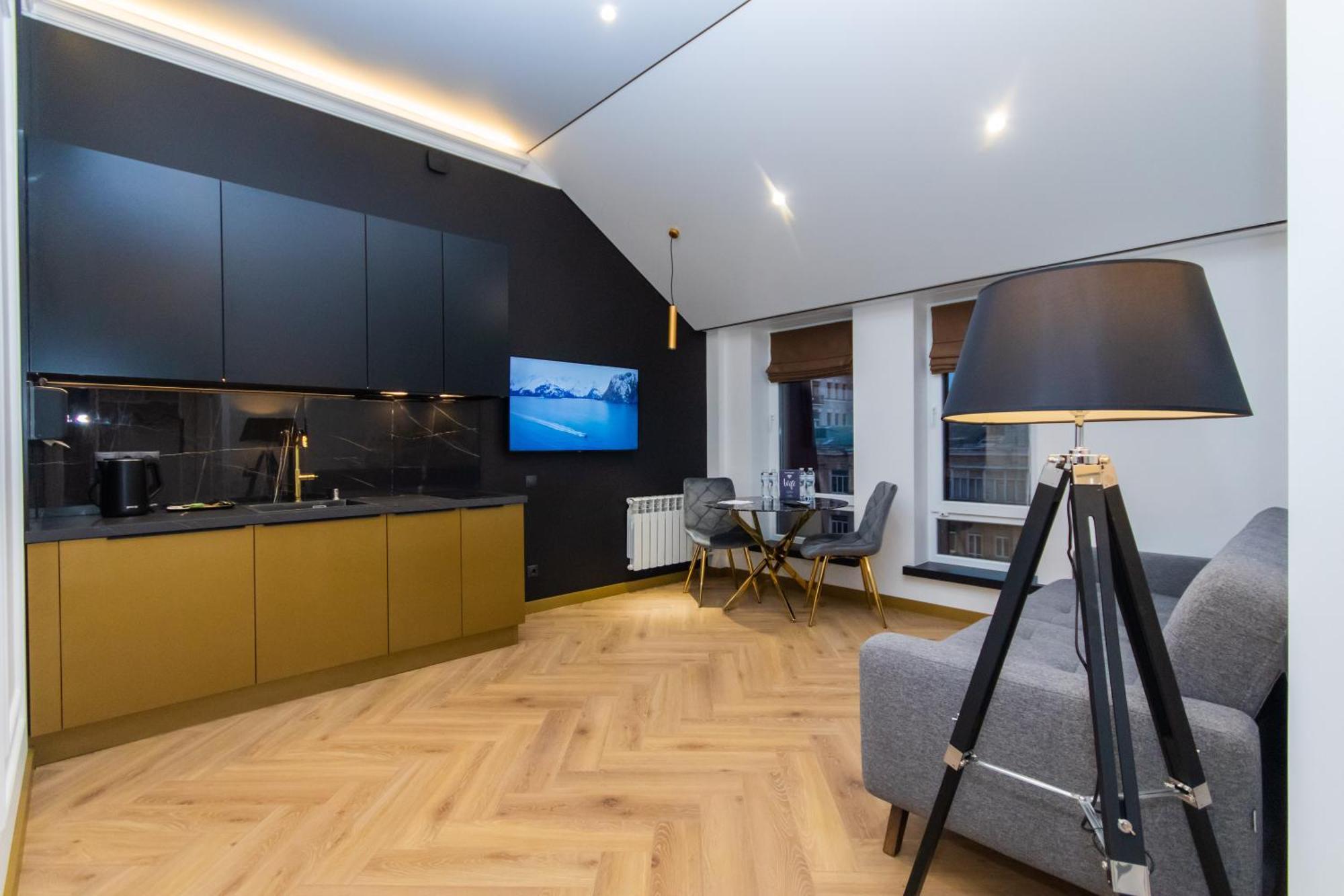 Myfreedom Lux Апартаменти Центр Вул Євгена Чикаленка 33 М Хрещатик Kiev Extérieur photo