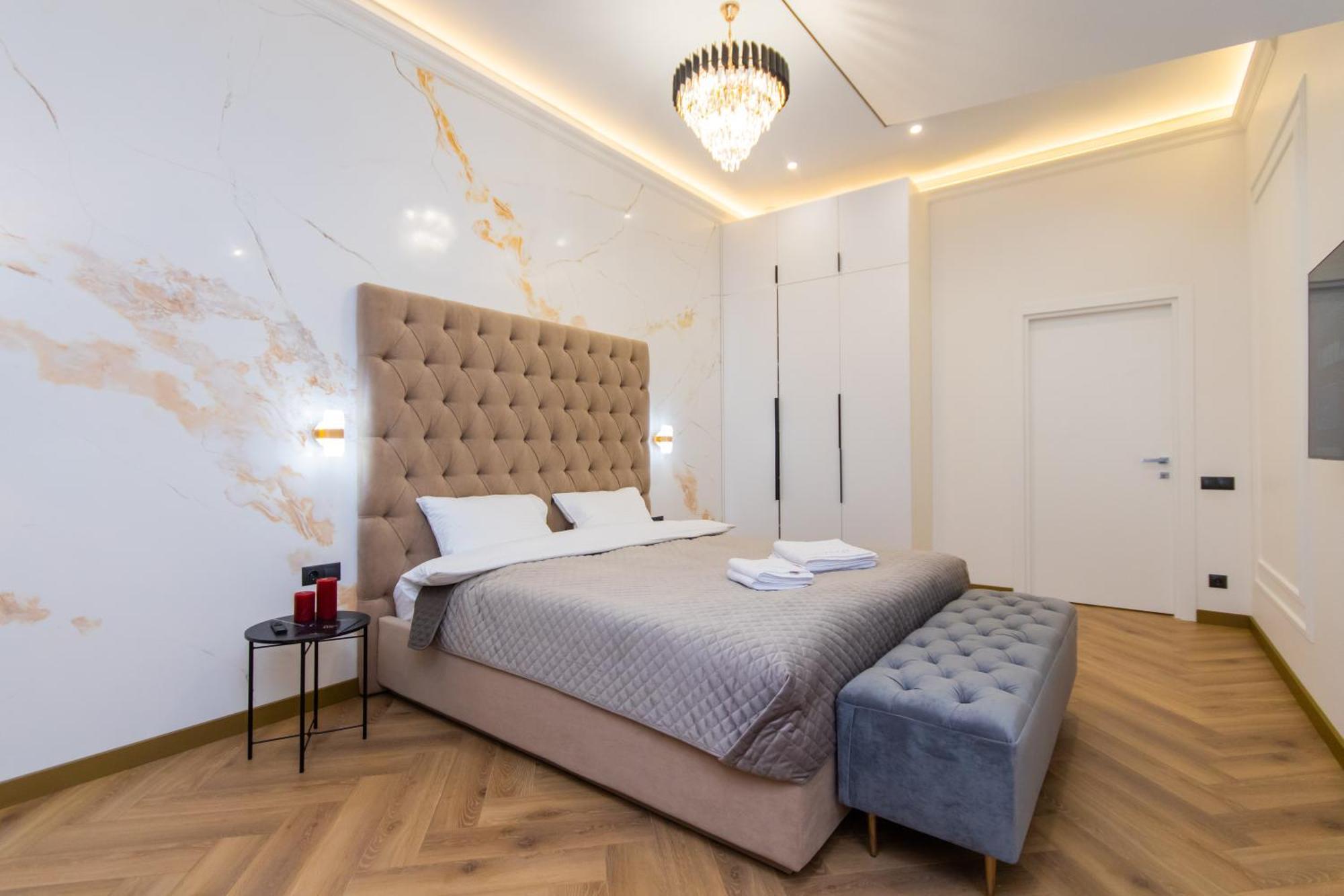 Myfreedom Lux Апартаменти Центр Вул Євгена Чикаленка 33 М Хрещатик Kiev Extérieur photo